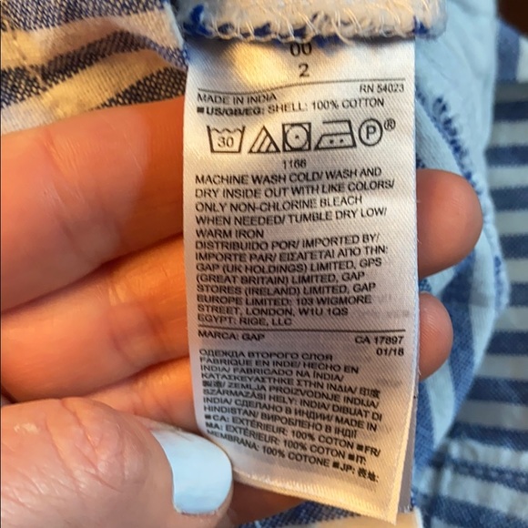 Women’s GAP shorts - Picture 4 of 4